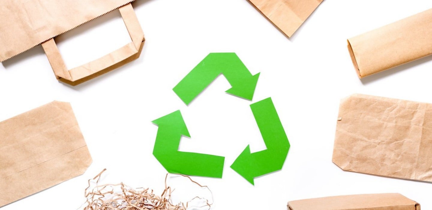 Afbeelding met het recyclinglogo als hoofdbanner.
